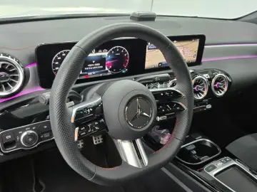 2026 Mercedes-Benz CLA с пробегом 5 744 км