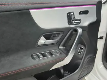 2026 Mercedes-Benz CLA с пробегом 5 744 км