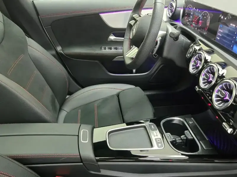 2026 Mercedes-Benz CLA с пробегом 4 660 км