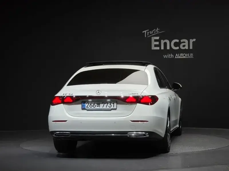2024 Mercedes-Benz E-Класс с пробегом 9 003 км