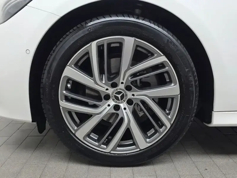 2024 Mercedes-Benz E-Класс с пробегом 9 003 км