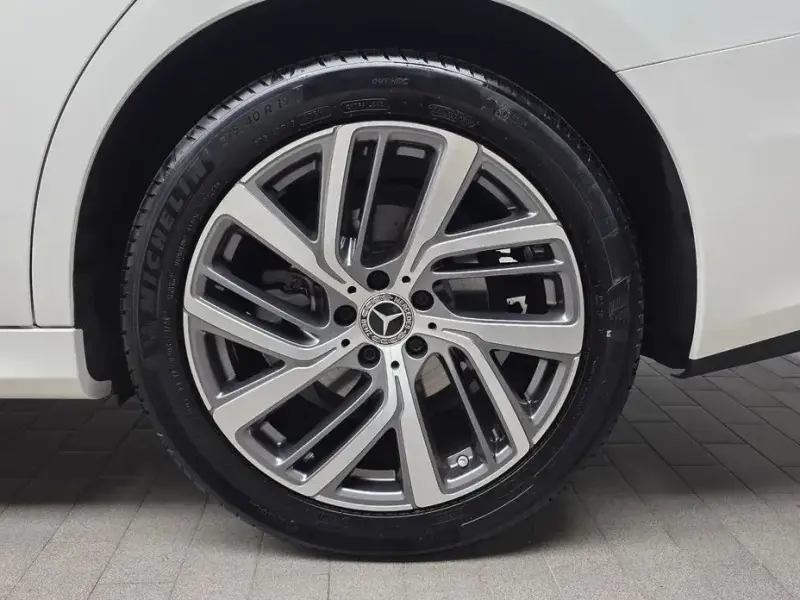 2024 Mercedes-Benz E-Класс с пробегом 9 003 км