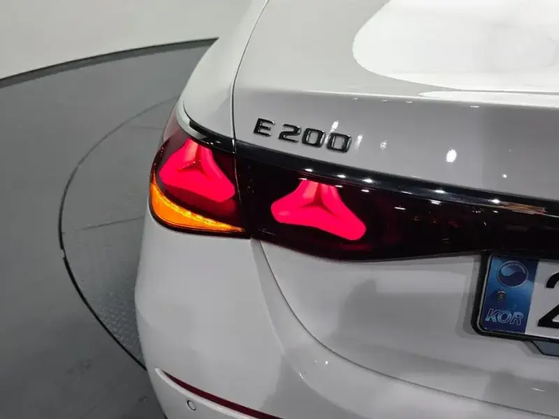 2024 Mercedes-Benz E-Класс с пробегом 6 325 км