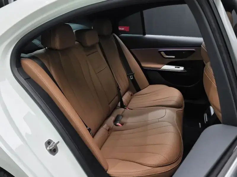 2026 Mercedes-Benz E-Класс с пробегом 5 727 км