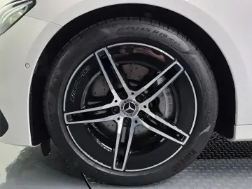 2026 Mercedes-Benz E-Класс с пробегом 10 006 км