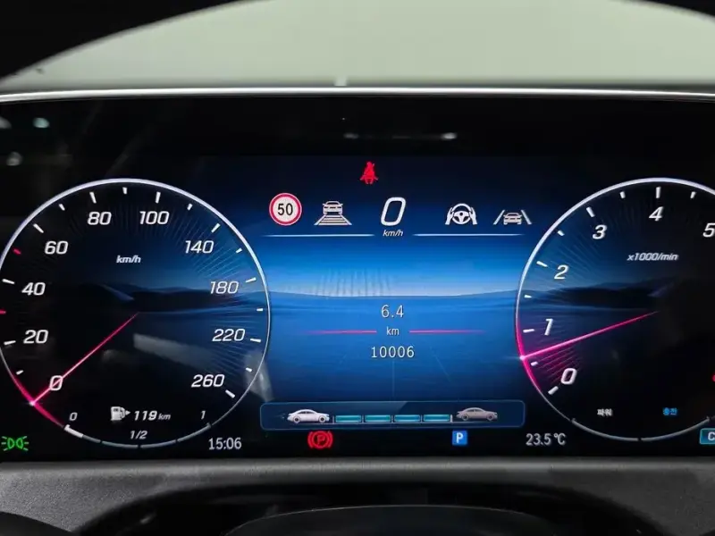 2026 Mercedes-Benz E-Класс с пробегом 10 006 км