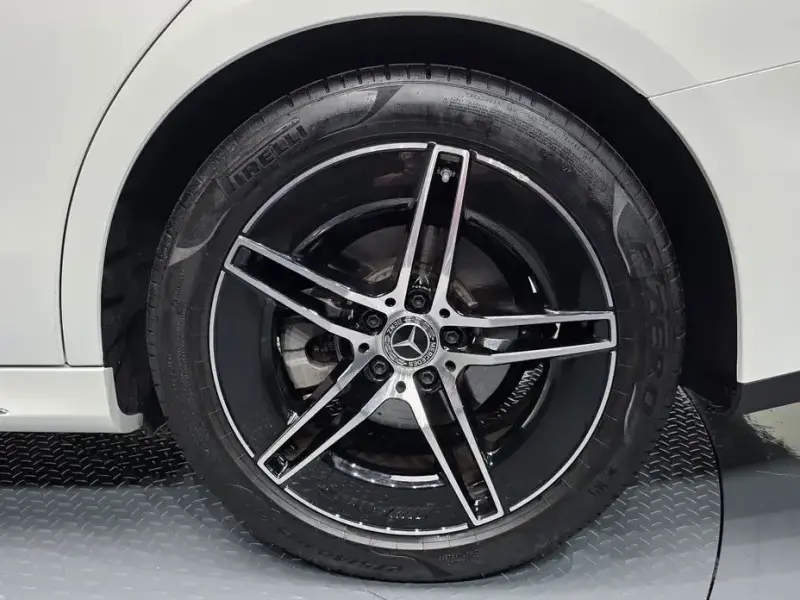 2026 Mercedes-Benz E-Класс с пробегом 10 006 км