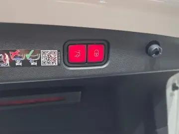 2026 Mercedes-Benz E-Класс с пробегом 10 006 км