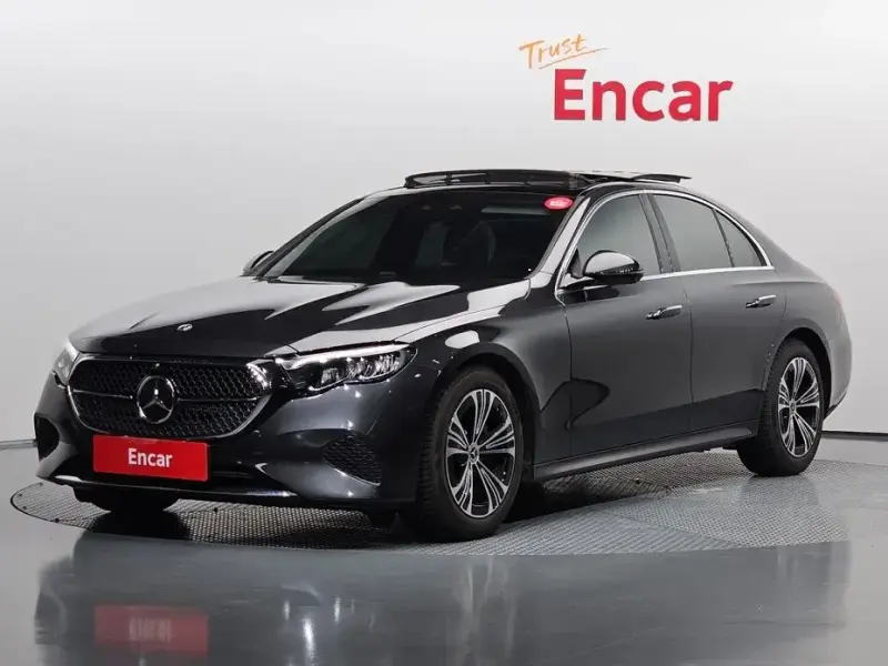 2025 Mercedes-Benz E-Класс с пробегом 18 631 км