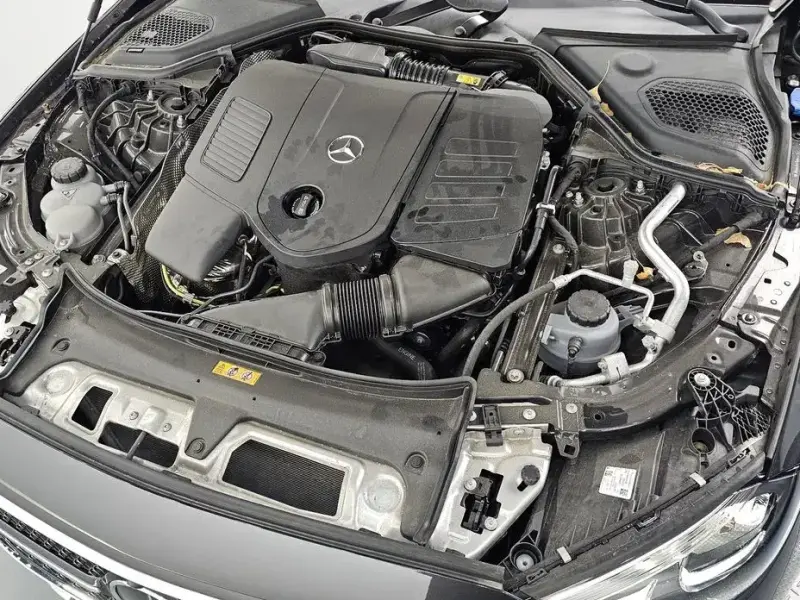 2025 Mercedes-Benz E-Класс с пробегом 18 631 км