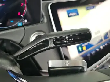2025 Mercedes-Benz E-Класс с пробегом 18 631 км