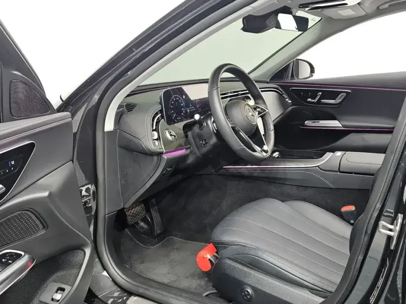 2025 Mercedes-Benz E-Класс с пробегом 18 631 км