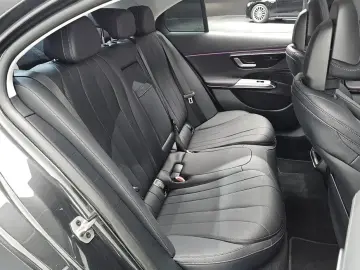 2025 Mercedes-Benz E-Класс с пробегом 18 631 км