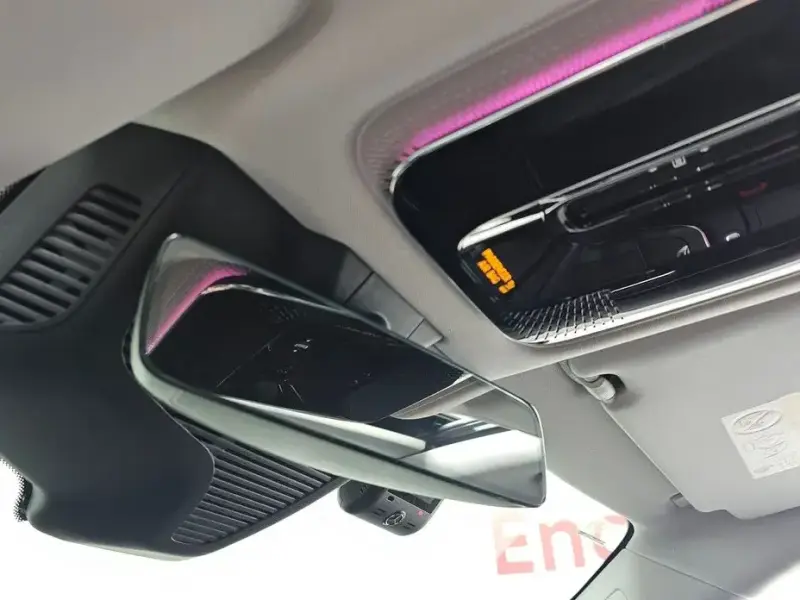 2025 Mercedes-Benz E-Класс с пробегом 18 631 км