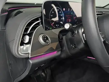 2025 Mercedes-Benz E-Класс с пробегом 18 631 км