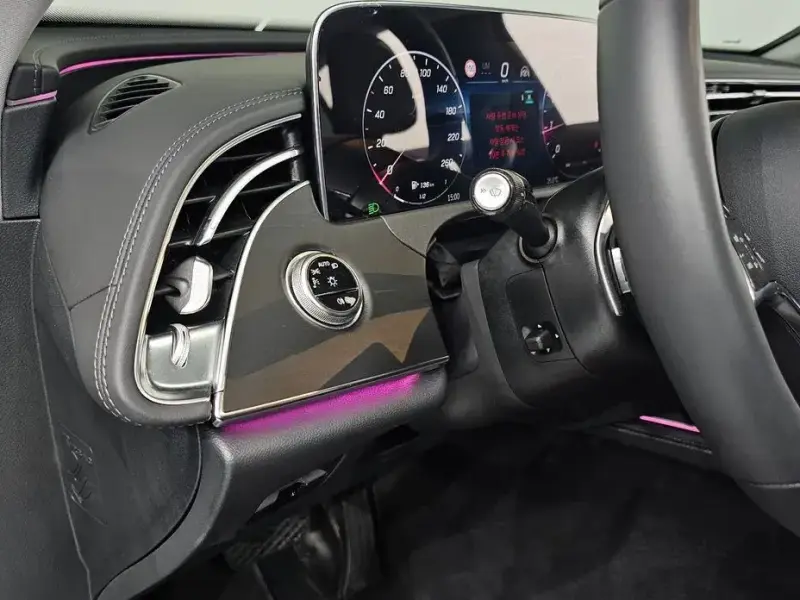 2025 Mercedes-Benz E-Класс с пробегом 18 631 км