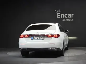 2024 Mercedes-Benz E-Класс с пробегом 27 349 км