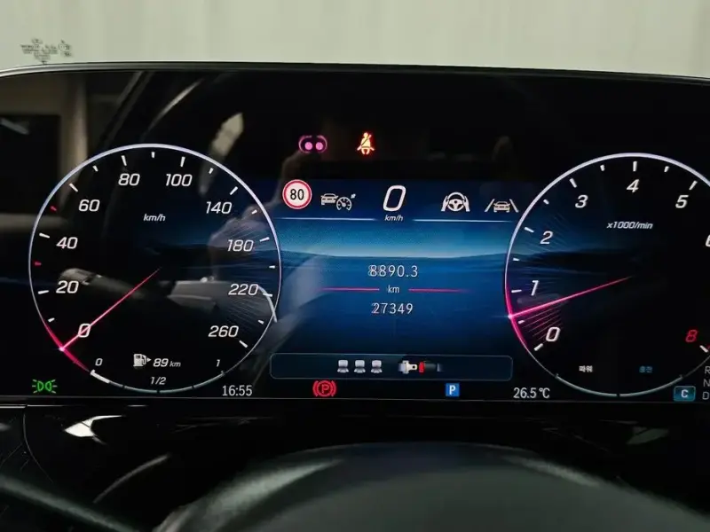 2024 Mercedes-Benz E-Класс с пробегом 27 349 км