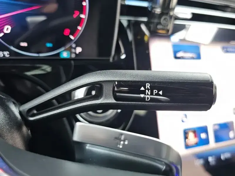 2024 Mercedes-Benz E-Класс с пробегом 27 349 км
