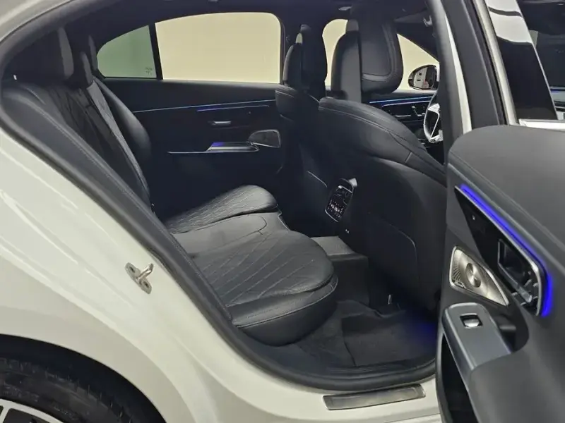 2024 Mercedes-Benz E-Класс с пробегом 27 349 км