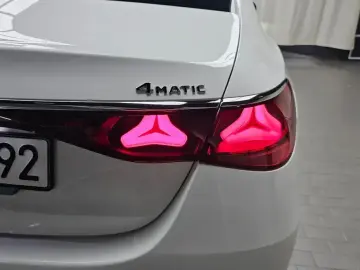 2024 Mercedes-Benz E-Класс с пробегом 27 349 км