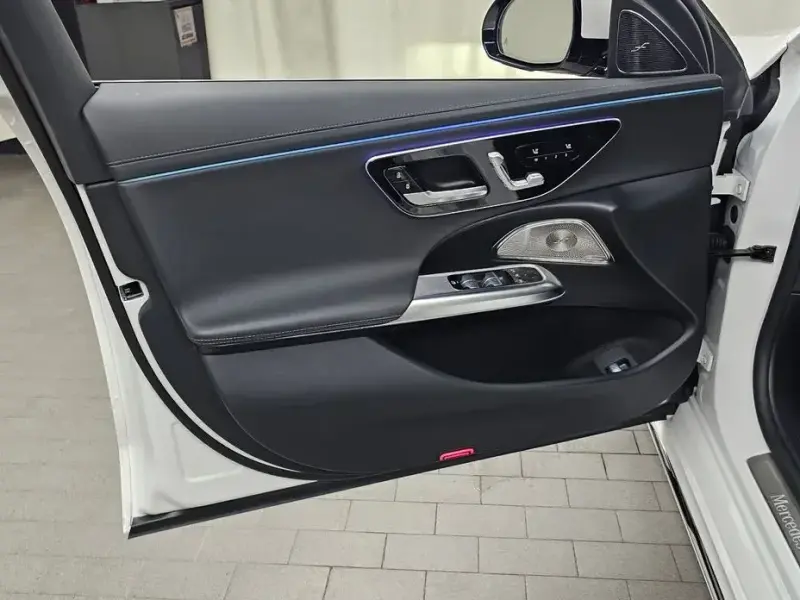 2024 Mercedes-Benz E-Класс с пробегом 27 349 км