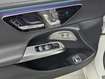 2024 Mercedes-Benz E-Класс с пробегом 27 349 км
