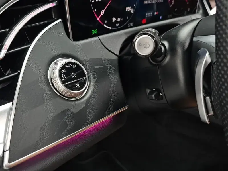 2025 Mercedes-Benz E-Класс с пробегом 12 132 км