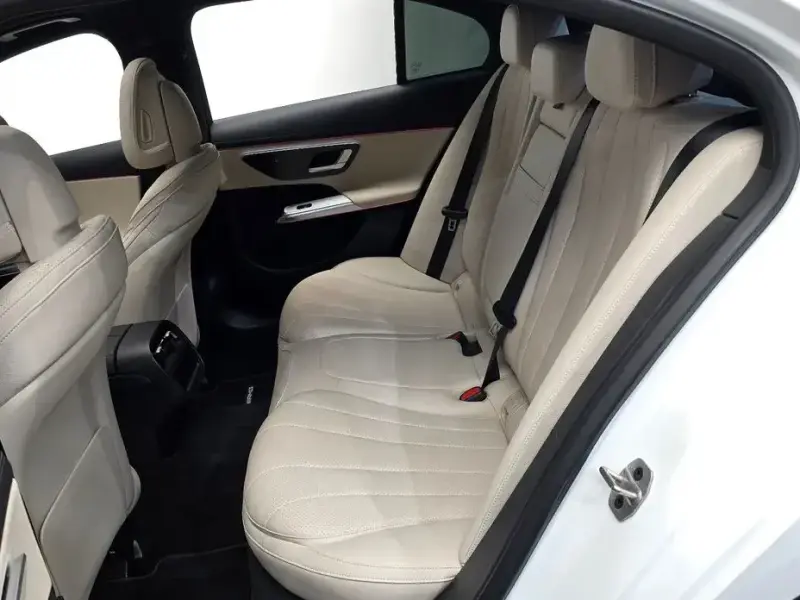 2025 Mercedes-Benz E-Класс с пробегом 5 793 км