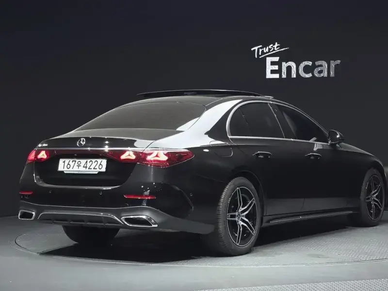 2025 Mercedes-Benz E-Класс с пробегом 8 075 км