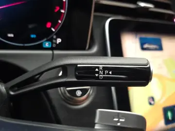 2025 Mercedes-Benz E-Класс с пробегом 8 075 км