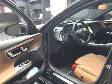 2025 Mercedes-Benz E-Класс с пробегом 8 075 км