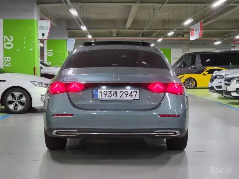 2025 Mercedes-Benz E-Класс с пробегом 7 148 км