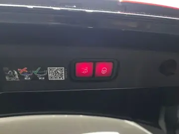 2025 Mercedes-Benz E-Класс с пробегом 8 075 км