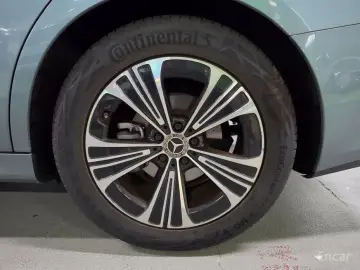 2025 Mercedes-Benz E-Класс с пробегом 7 148 км