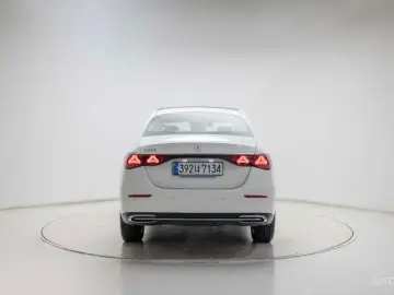 2025 Mercedes-Benz E-Класс с пробегом 1 100 км