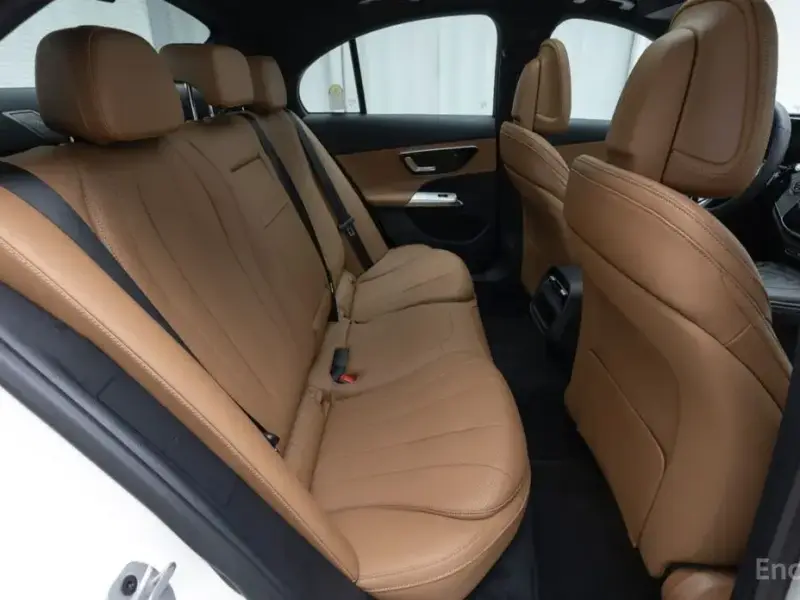 2025 Mercedes-Benz E-Класс с пробегом 1 100 км