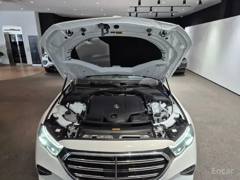 2026 Mercedes-Benz E-Класс с пробегом 18 км