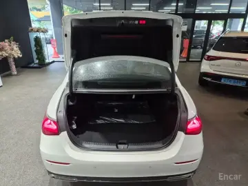 2026 Mercedes-Benz E-Класс с пробегом 18 км