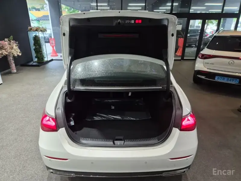 2026 Mercedes-Benz E-Класс с пробегом 18 км