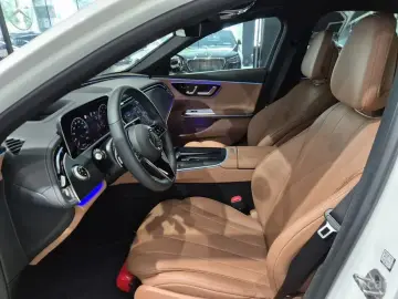 2026 Mercedes-Benz E-Класс с пробегом 1 330 км