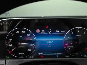 2024 Mercedes-Benz E-Класс с пробегом 46 592 км