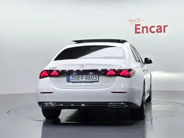 2024 Mercedes-Benz E-Класс с пробегом 47 722 км