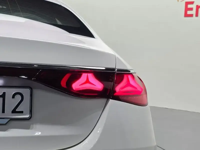 2024 Mercedes-Benz E-Класс с пробегом 46 592 км