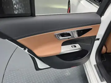 2024 Mercedes-Benz E-Класс с пробегом 47 722 км