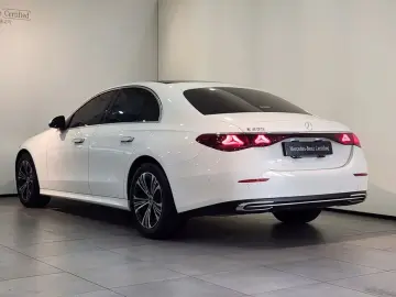 2025 Mercedes-Benz E-Класс с пробегом 18 812 км