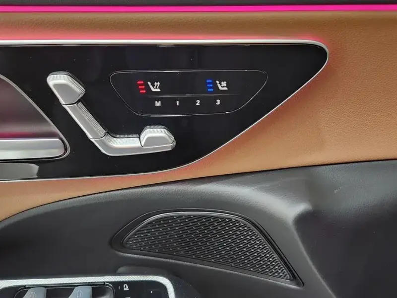 2025 Mercedes-Benz E-Класс с пробегом 18 812 км