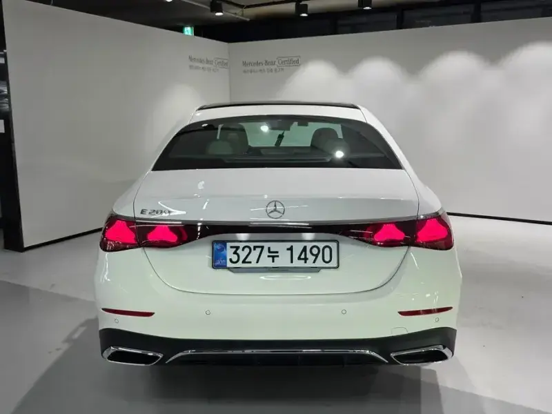 2026 Mercedes-Benz E-Класс с пробегом 2 907 км