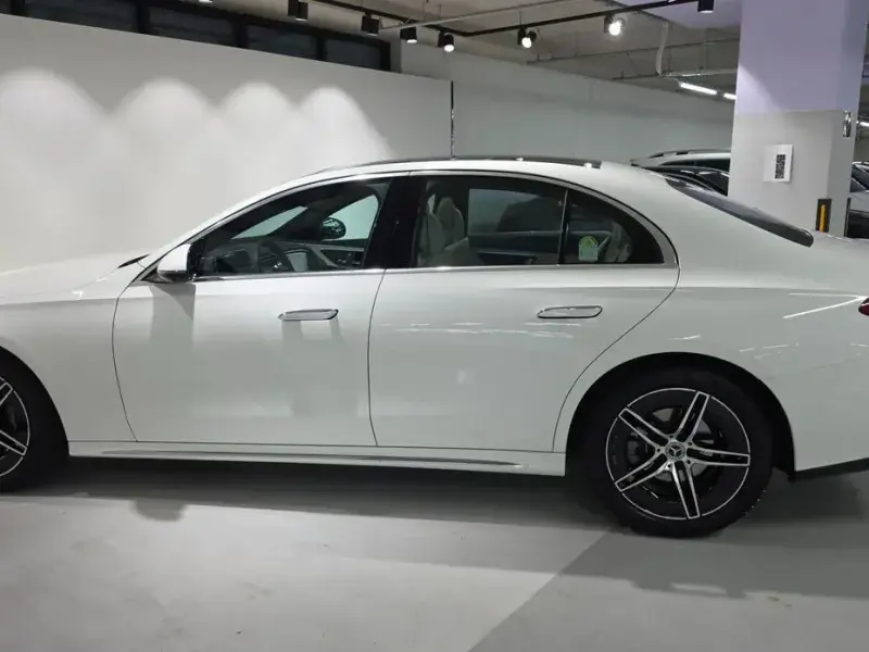 2026 Mercedes-Benz E-Класс с пробегом 2 907 км