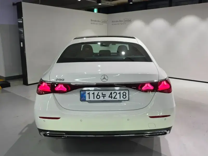 2026 Mercedes-Benz E-Класс с пробегом 1 142 км